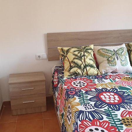 Apartamento Helena Рота Екстериор снимка
