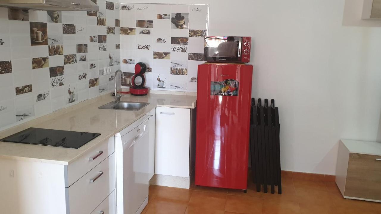 Apartamento Helena Рота Екстериор снимка