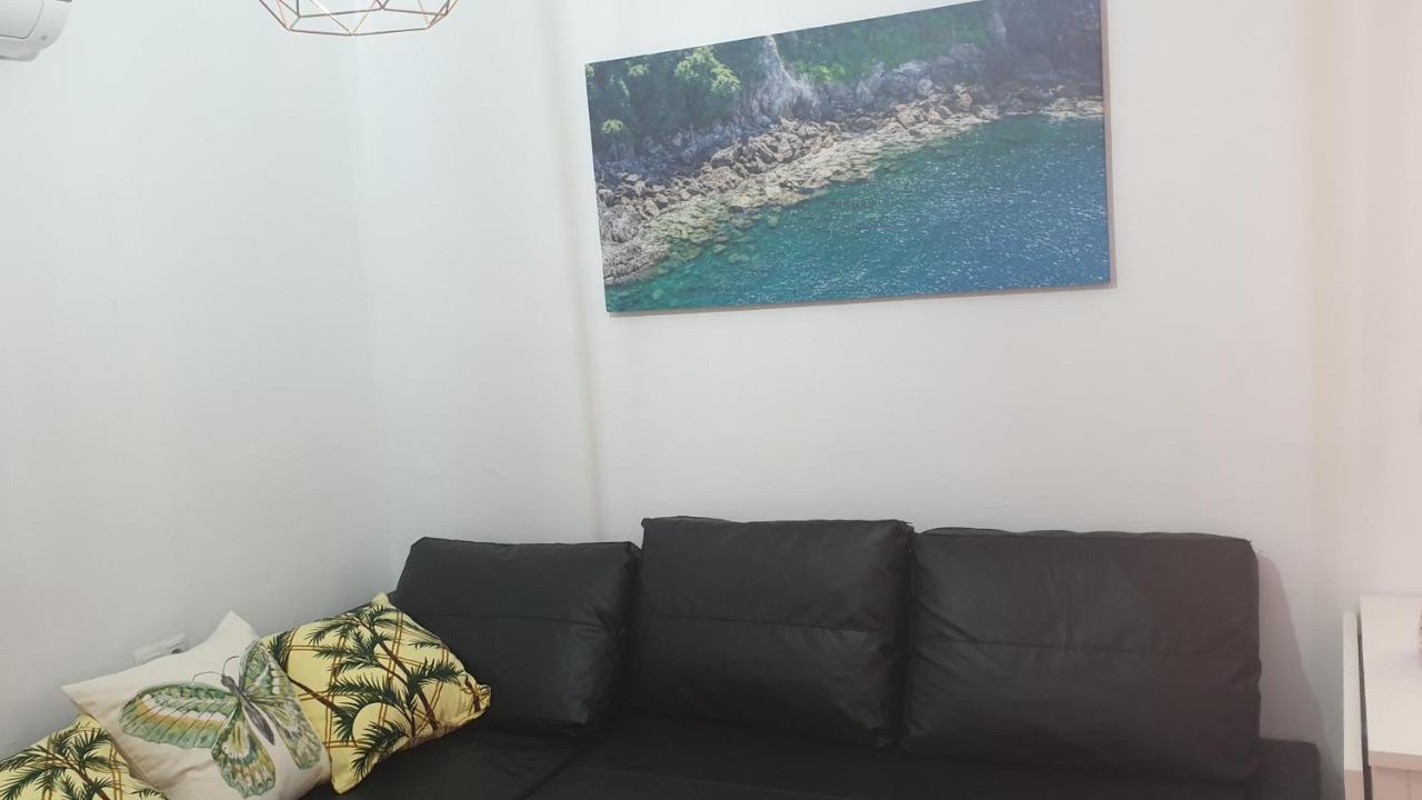 Apartamento Helena Рота Екстериор снимка