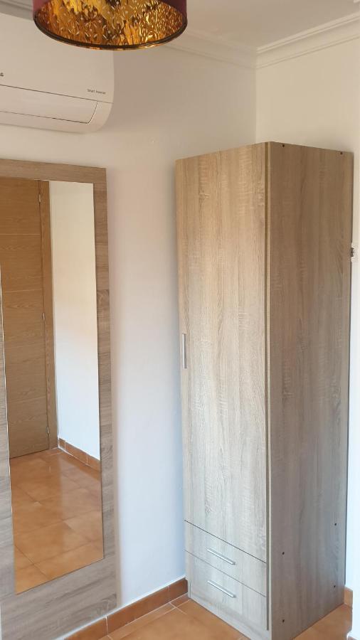 Apartamento Helena Рота Екстериор снимка